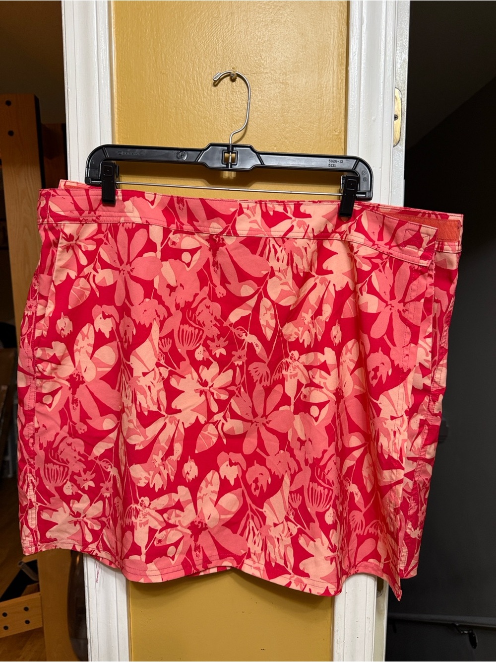 Women's Floral Print Mini Skirt in Coral Pink